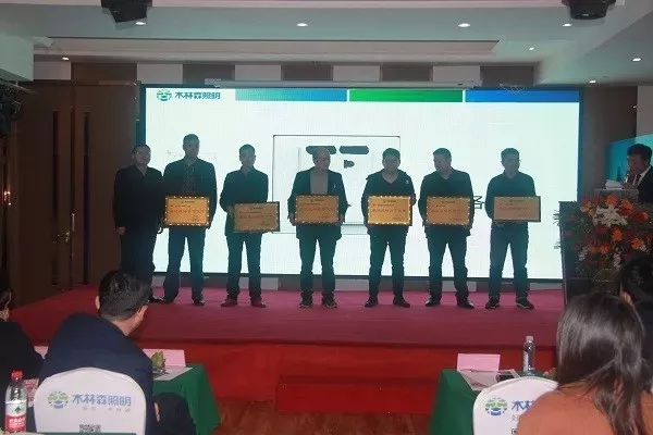 Saba电竞 - 您的专属电较量事主场